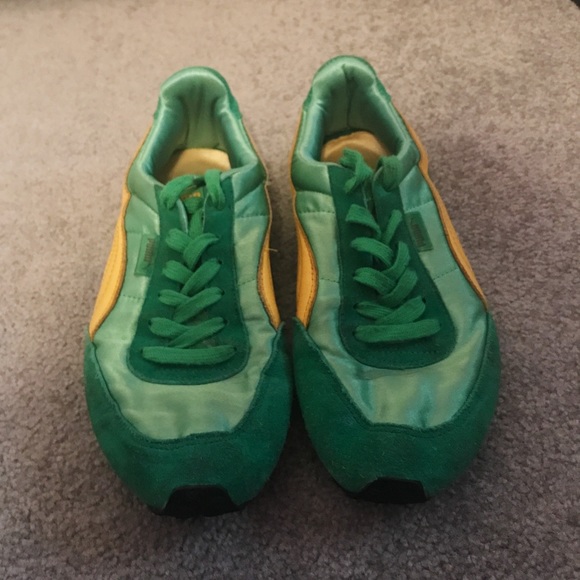 vintage puma running shoes